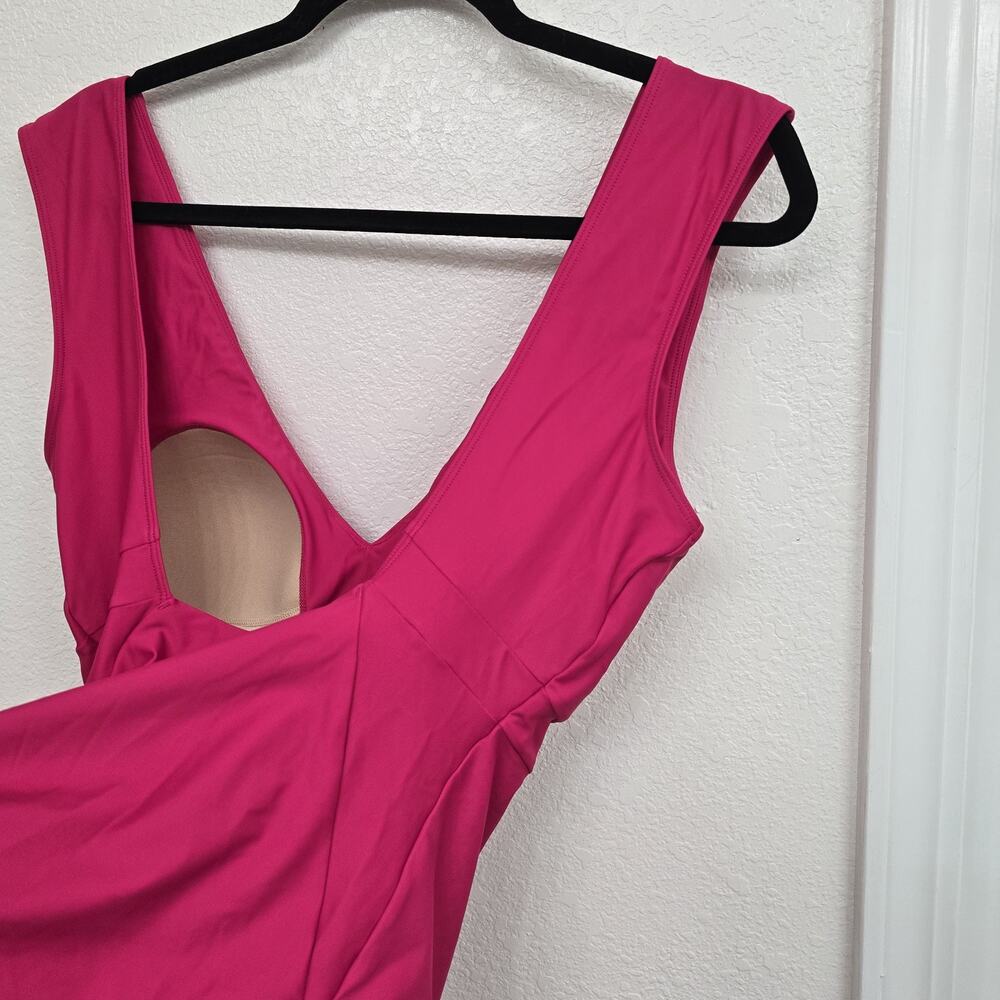 SUMMERSALT Womens One Piece Swimsuit Sz 12 Hot Pink V Neck Front Square Back - Picture 7 of 9
